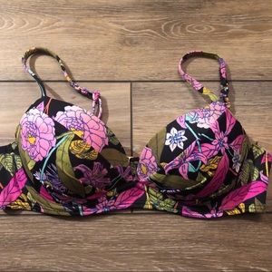 VS The Angel Convertible Bikini Top - 34b